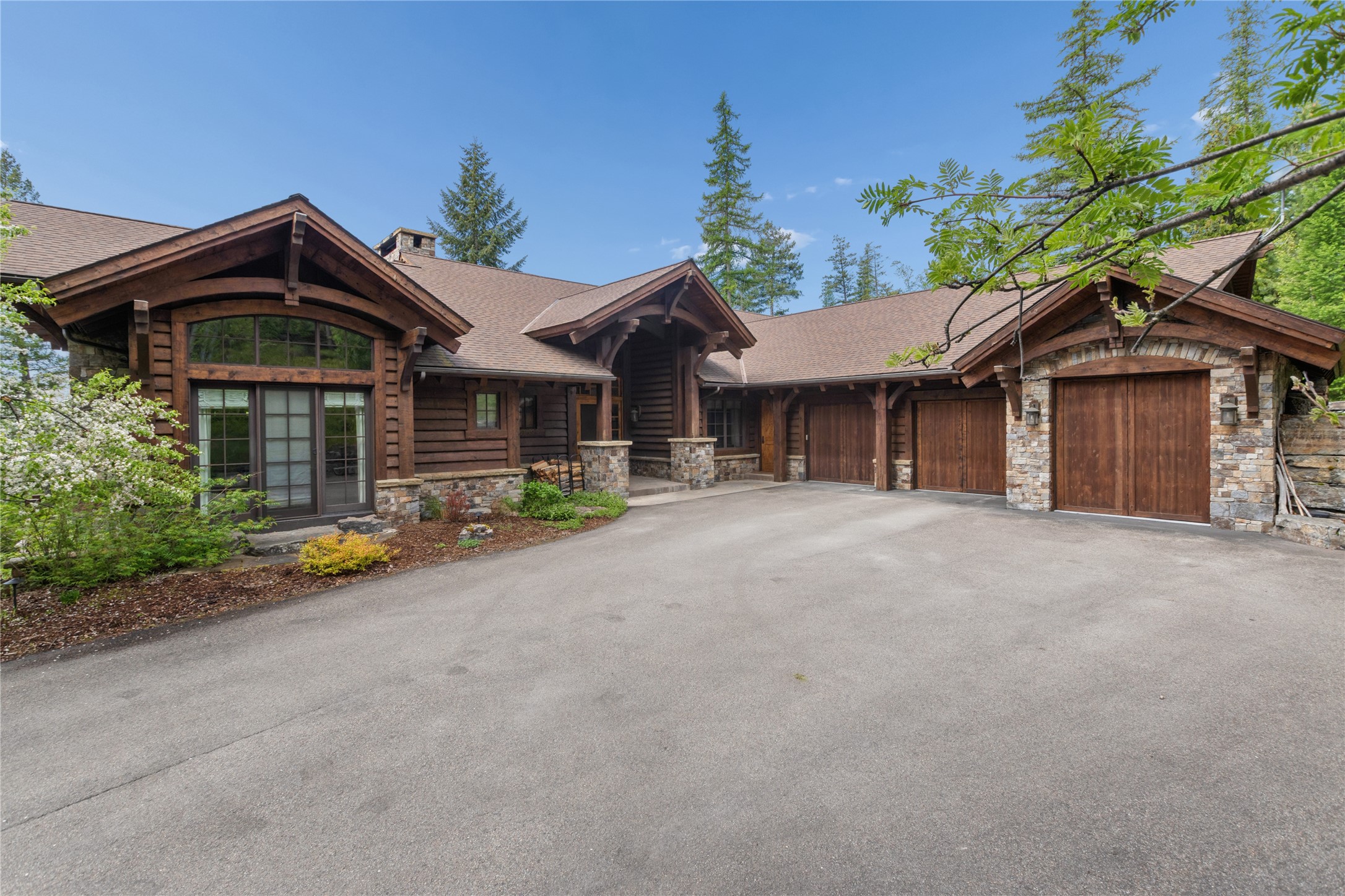 3010 Iron Horse Drive