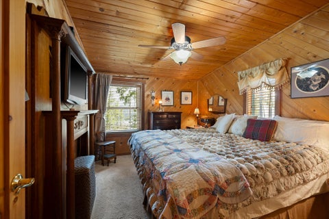 Tiny photo for 14259 Sunburst Drive, Bigfork, MT 59911 (MLS # 30076420)