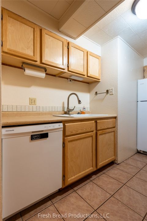 Tiny photo for 925 1st Avenue N #102, Great Falls, MT 59401 (MLS # 30073043)