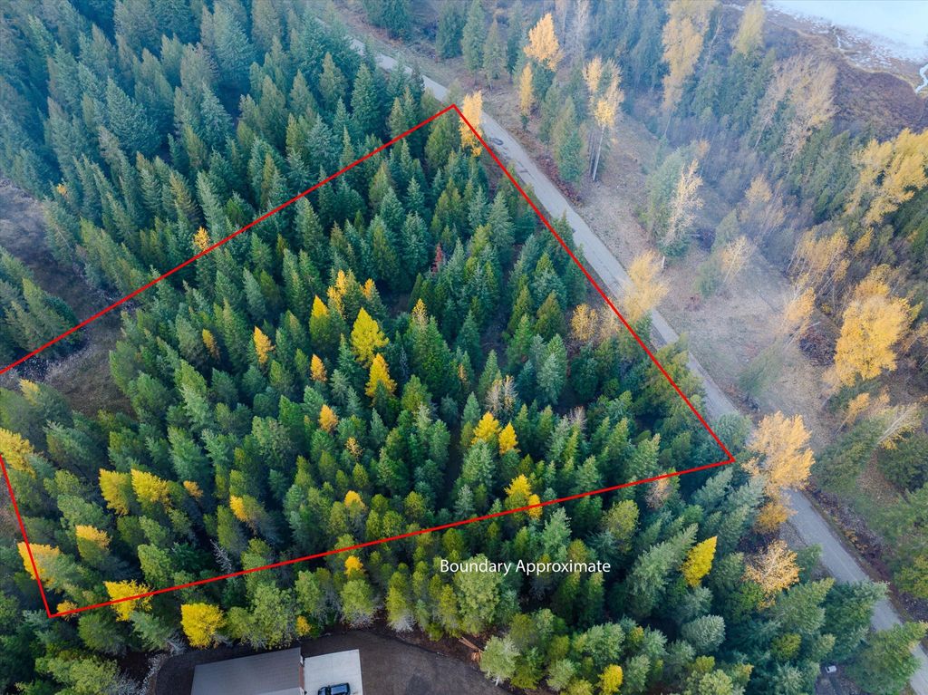 Photo of NHN Northshore Drive, Troy, MT 59935 (MLS # 30060679)