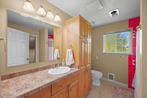 Tiny photo for 124 Park Avenue, Kalispell, MT 59901 (MLS # 30067751)