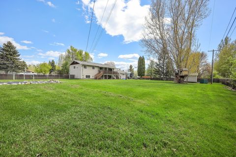 Tiny photo for 124 Park Avenue, Kalispell, MT 59901 (MLS # 30067751)