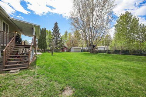 Tiny photo for 124 Park Avenue, Kalispell, MT 59901 (MLS # 30067751)