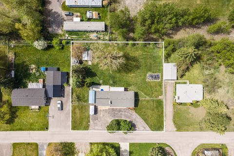 Tiny photo for 124 Park Avenue, Kalispell, MT 59901 (MLS # 30067751)