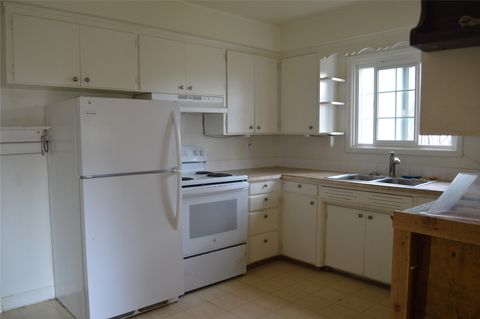 Tiny photo for 1027 E 2nd Street, Whitefish, MT 59937 (MLS # 30069631)
