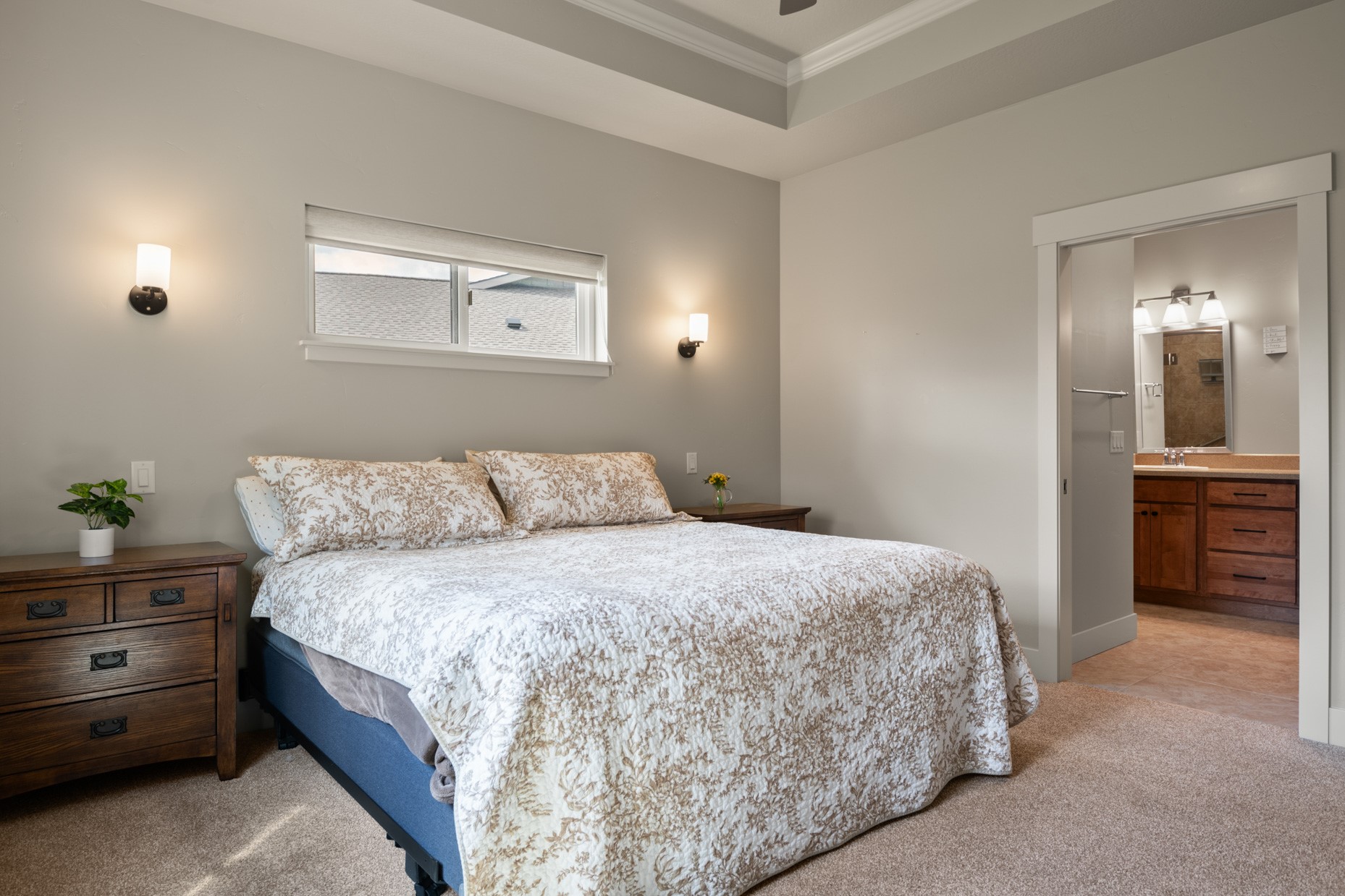 Missoula, Montana 59808, United States, 3 Bedrooms Bedrooms, ,2 BathroomsBathrooms,Residential,Active,121728