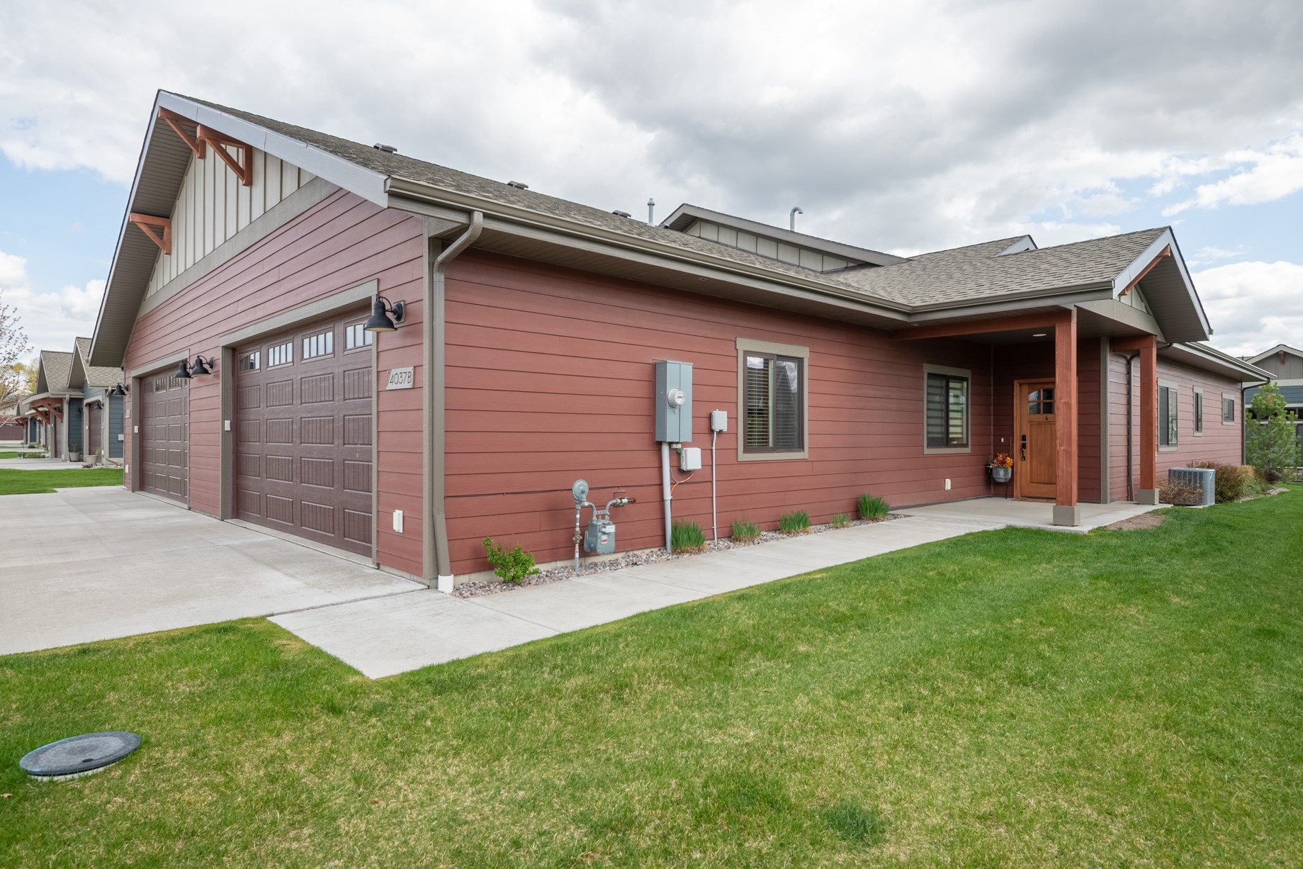 4037 Valley View Court