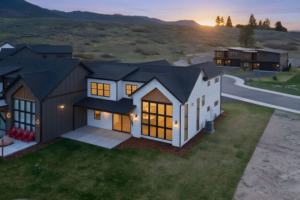 Photo of 10223 Pale Morning Court, Missoula, MT 59808 (MLS # 30070099)