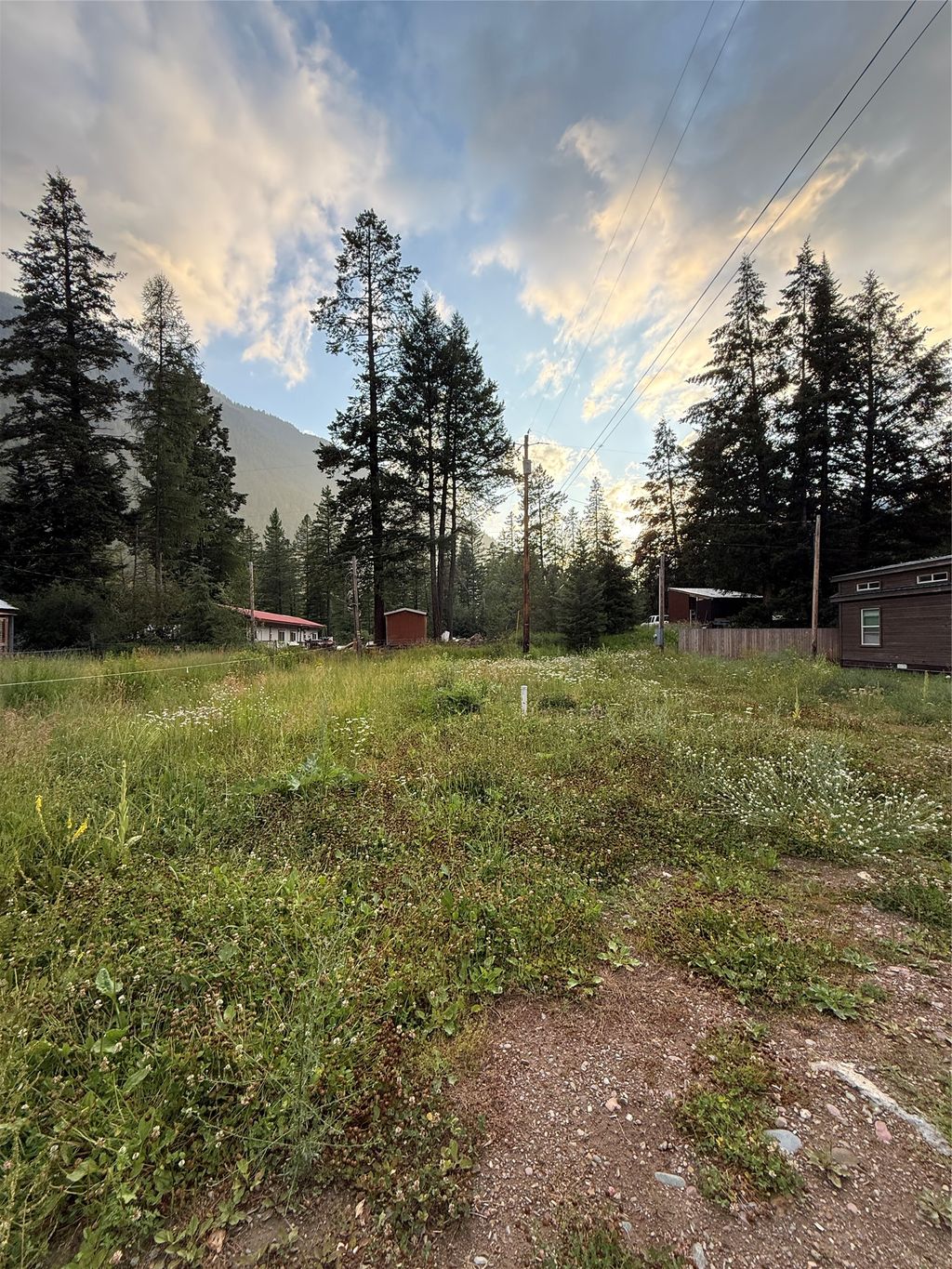 Photo of 526 Glacier Avenue, Hungry Horse, MT 59919 (MLS # 30069324)