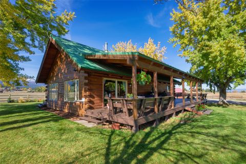 Photo of 461 Hudson Lane, Victor, MT 59875 (MLS # 30060127) Photo of 461 Hudson Lane, Victor, MT 59875 (MLS # 30060127)
