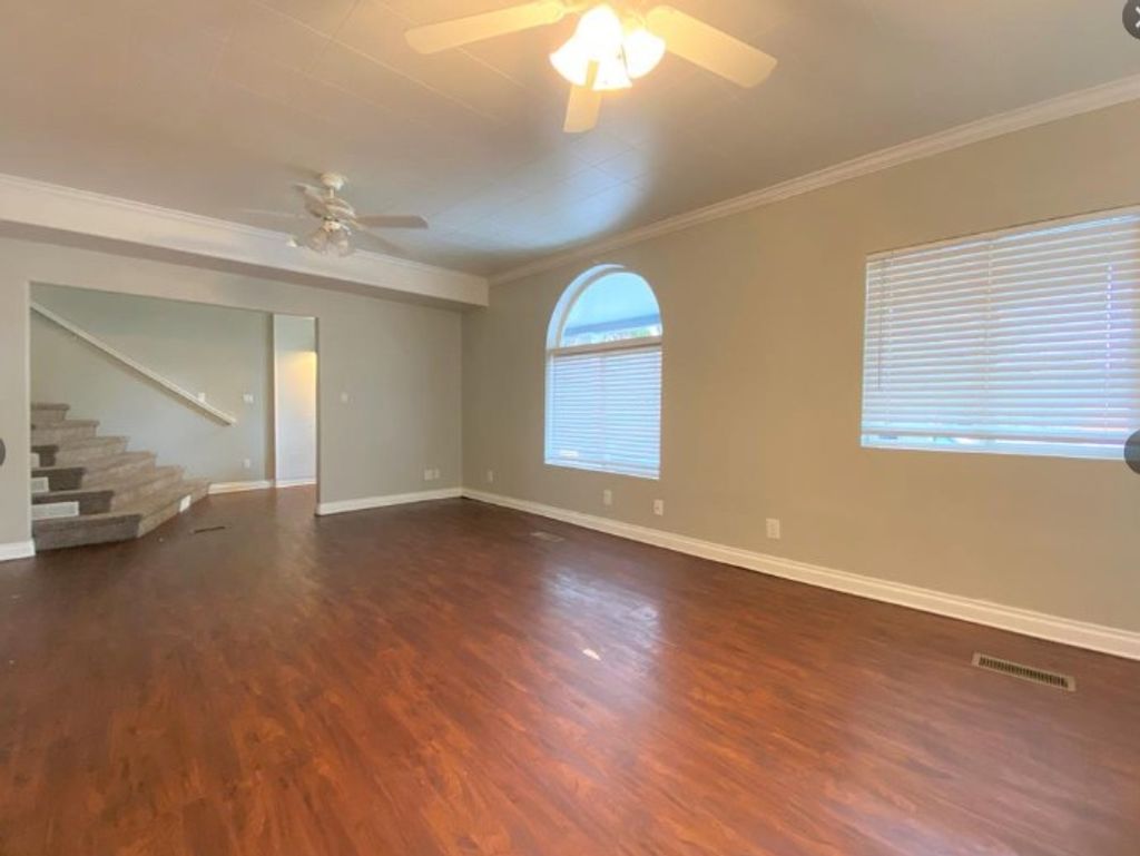 Photo of 607/609 5th Avenue N, Great Falls, MT 59401 (MLS # 30064381)