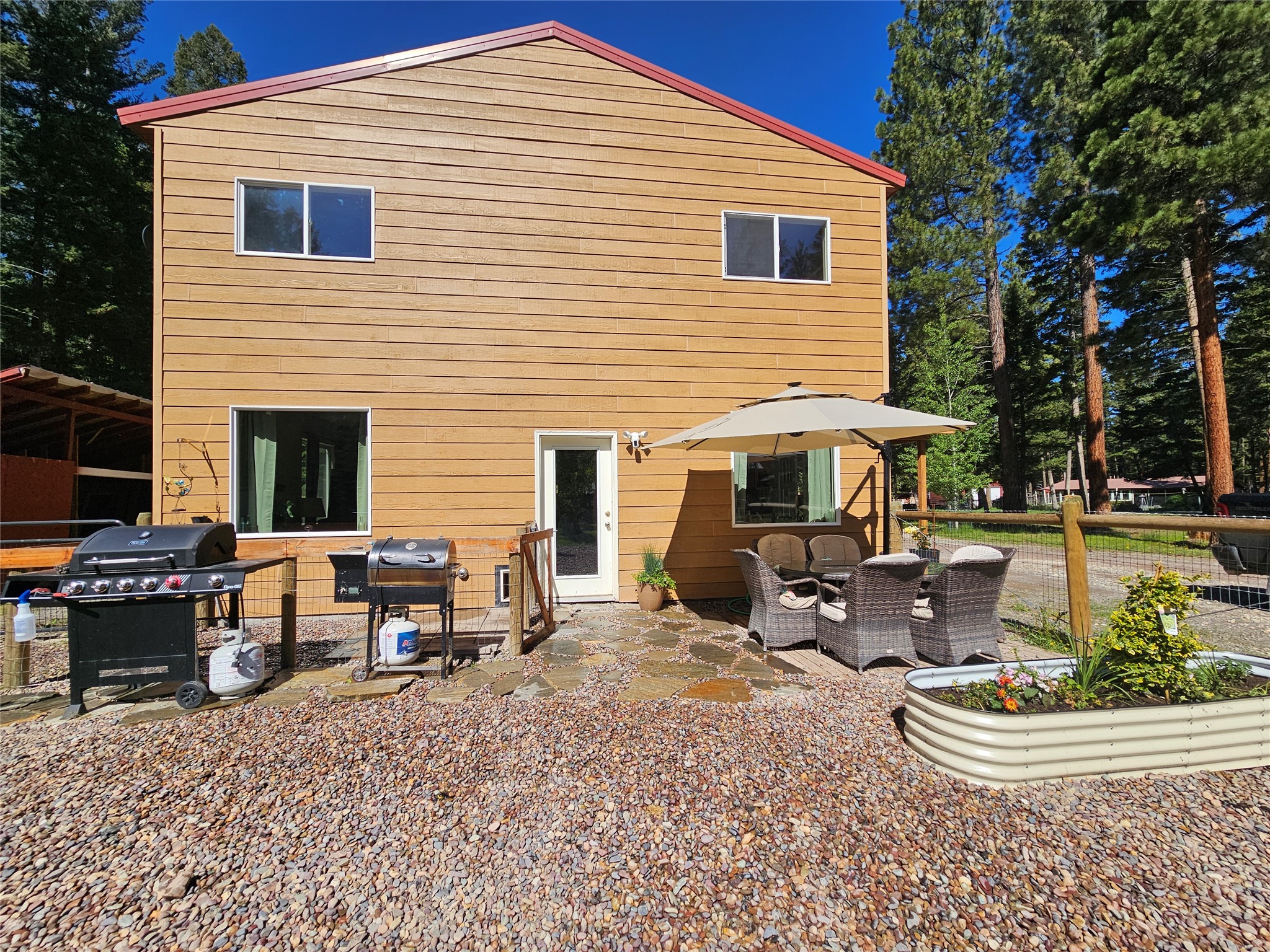 229 3rd Avenue