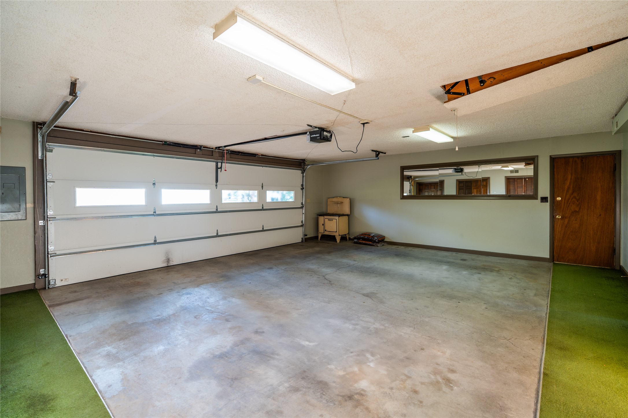 Great Falls, Montana 59404, United States, 3 Bedrooms Bedrooms, ,3 BathroomsBathrooms,Residential,Active,115119