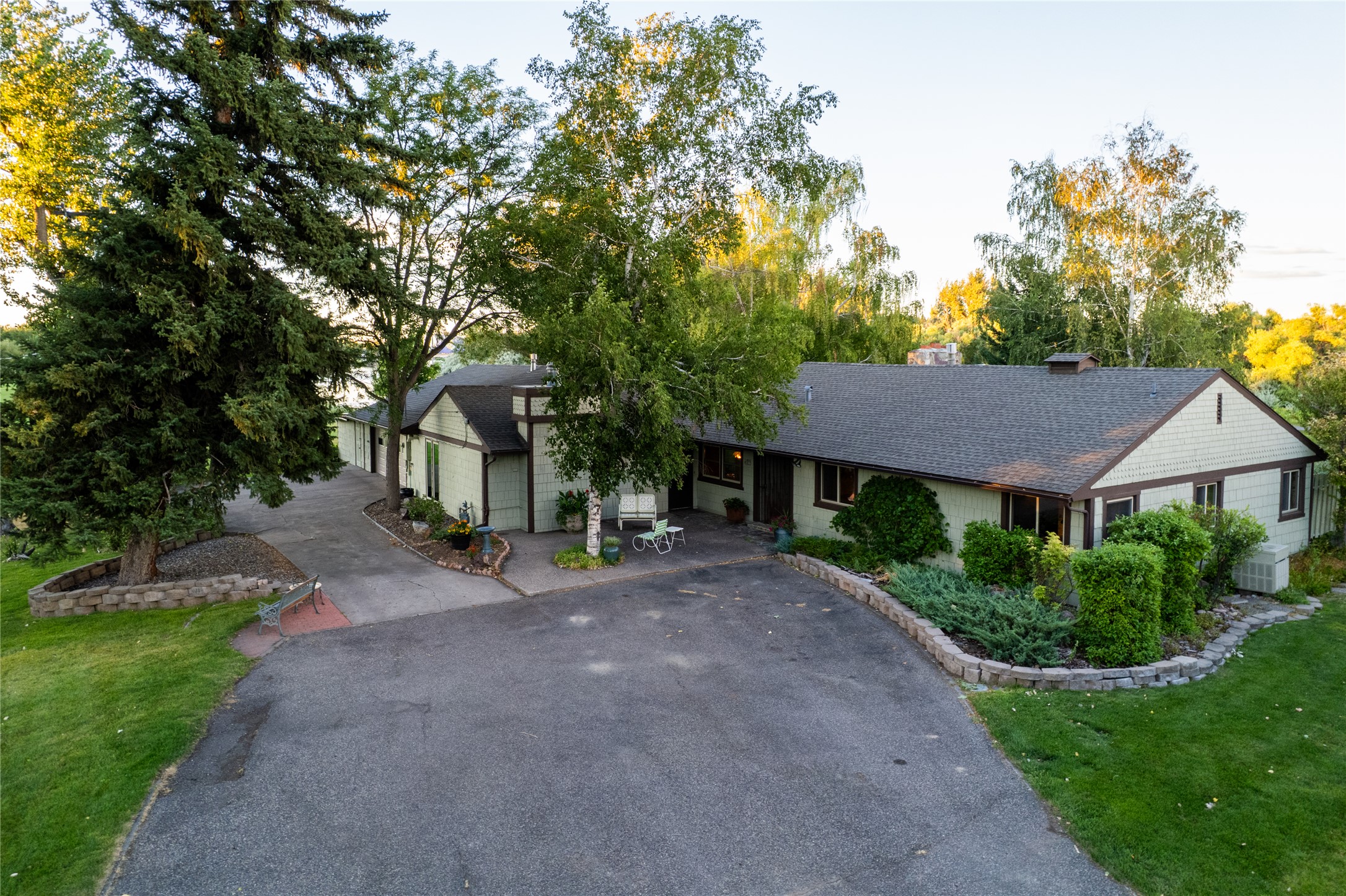 Great Falls, Montana 59404, United States, 3 Bedrooms Bedrooms, ,3 BathroomsBathrooms,Residential,Active,115119