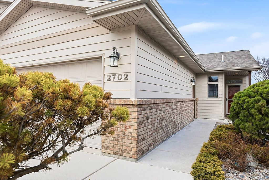 Photo of 2702 Belt View Drive, Helena, MT 59601 (MLS # 30066885)