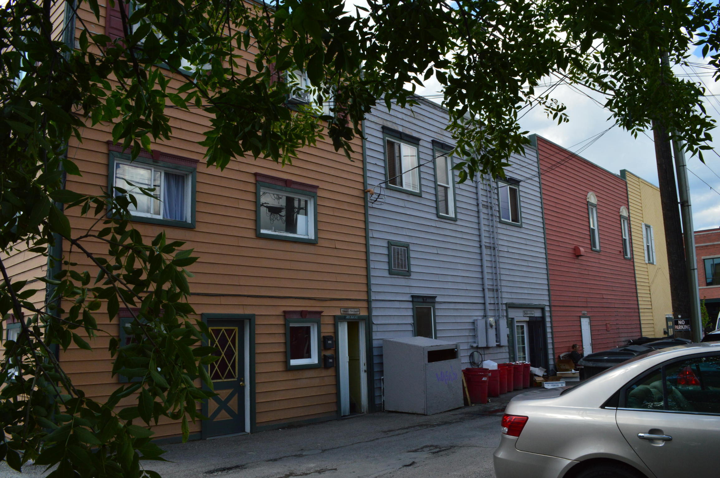 419 E 2nd Street