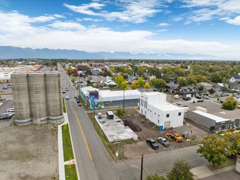 Tiny photo for 5 6th Avenue W, Kalispell, MT 59901 (MLS # 30058544)