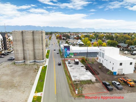 Tiny photo for 5 6th Avenue W, Kalispell, MT 59901 (MLS # 30058544)