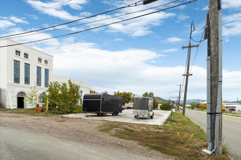 Tiny photo for 5 6th Avenue W, Kalispell, MT 59901 (MLS # 30058544)