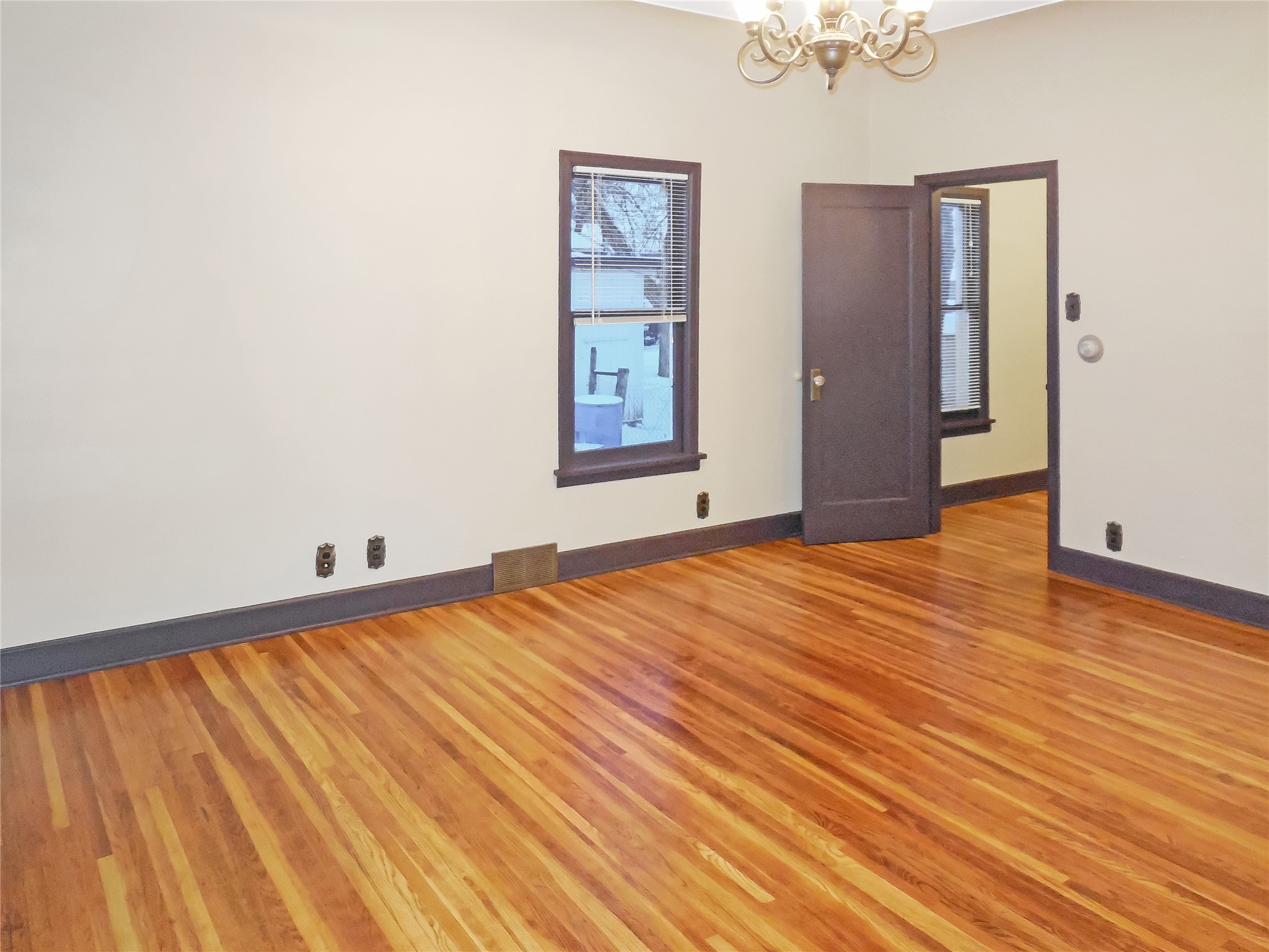 205 2nd Street W