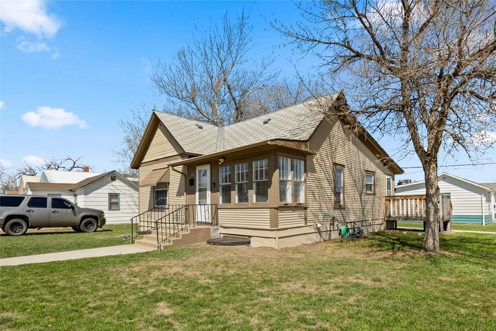 Photo of 205 2nd Street W, Havre, MT 59501 (MLS # 30069813)