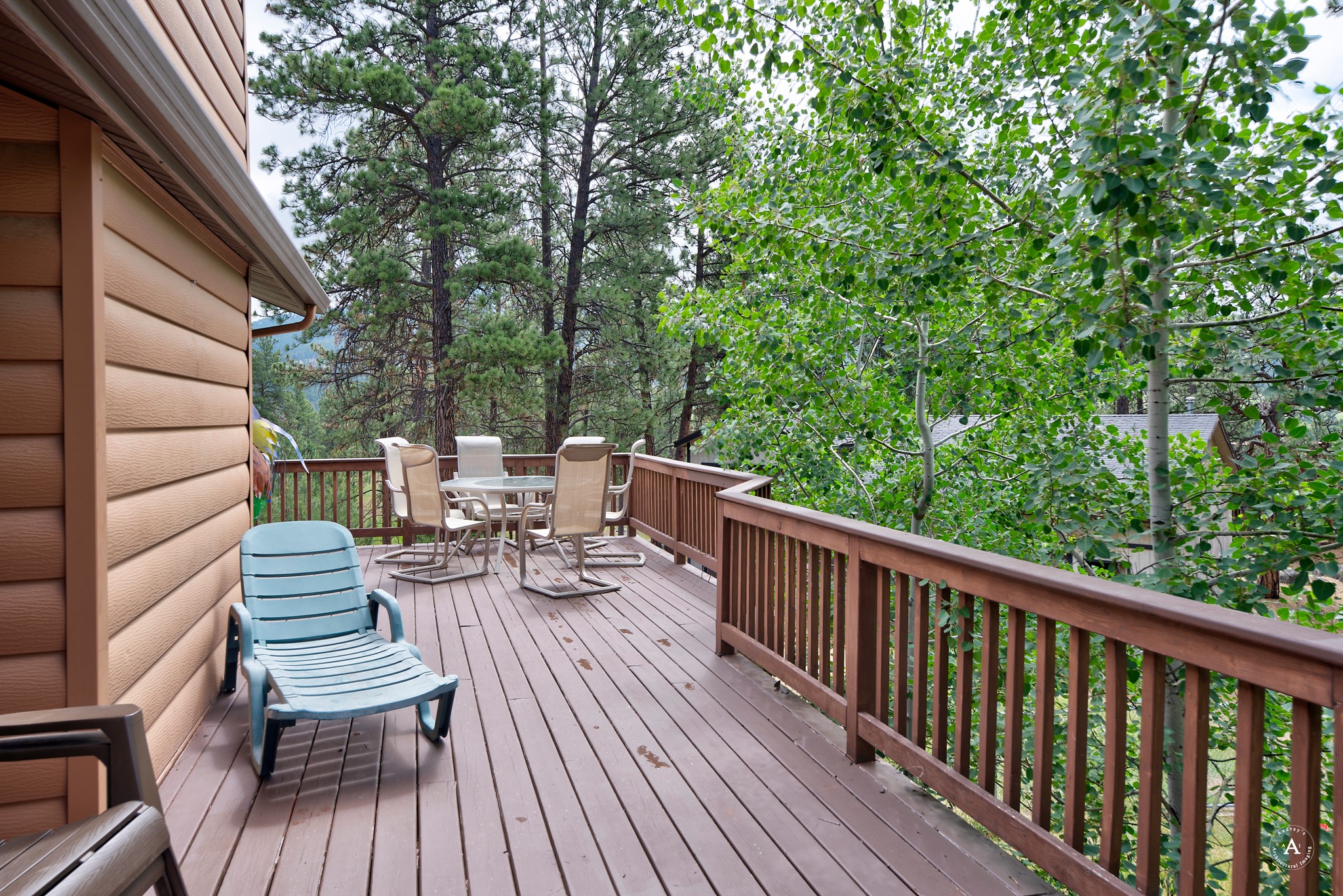 80 Whitetail Lane