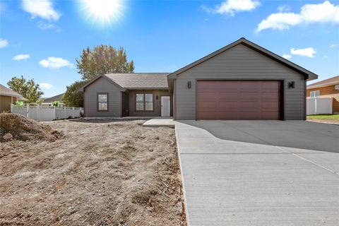 Photo of 1312 Derby Drive, Great Falls, MT 59404 (MLS # 30058639)