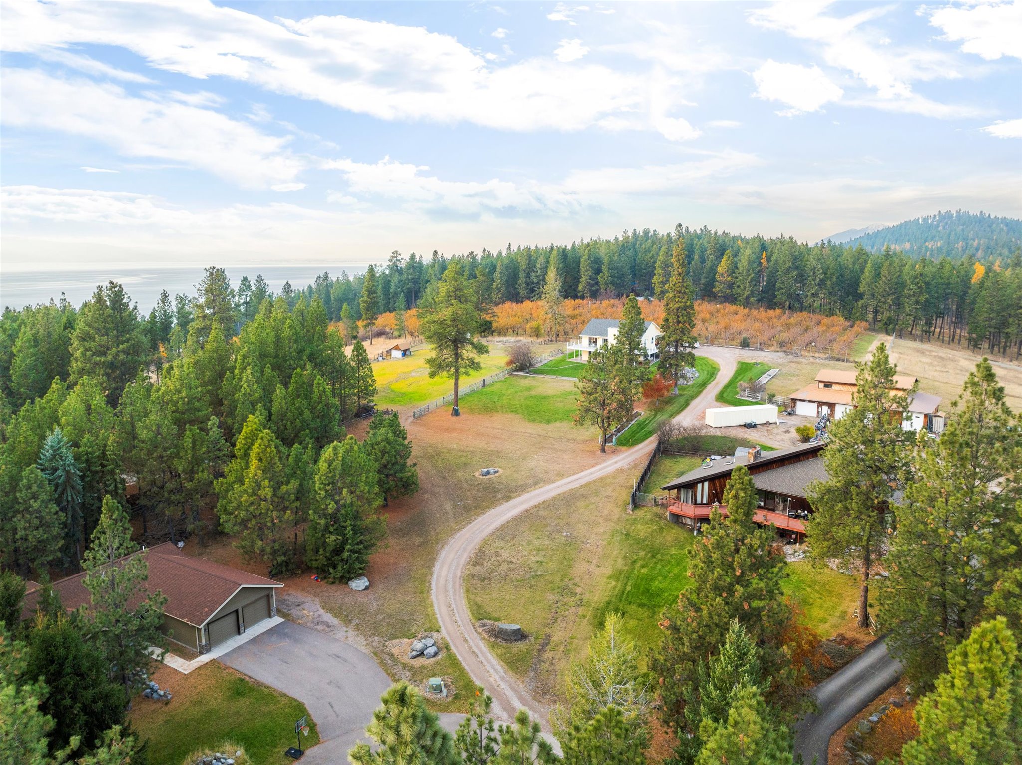 Bigfork, Montana 59911, United States, 3 Bedrooms Bedrooms, ,4 BathroomsBathrooms,Residential,Active,32295