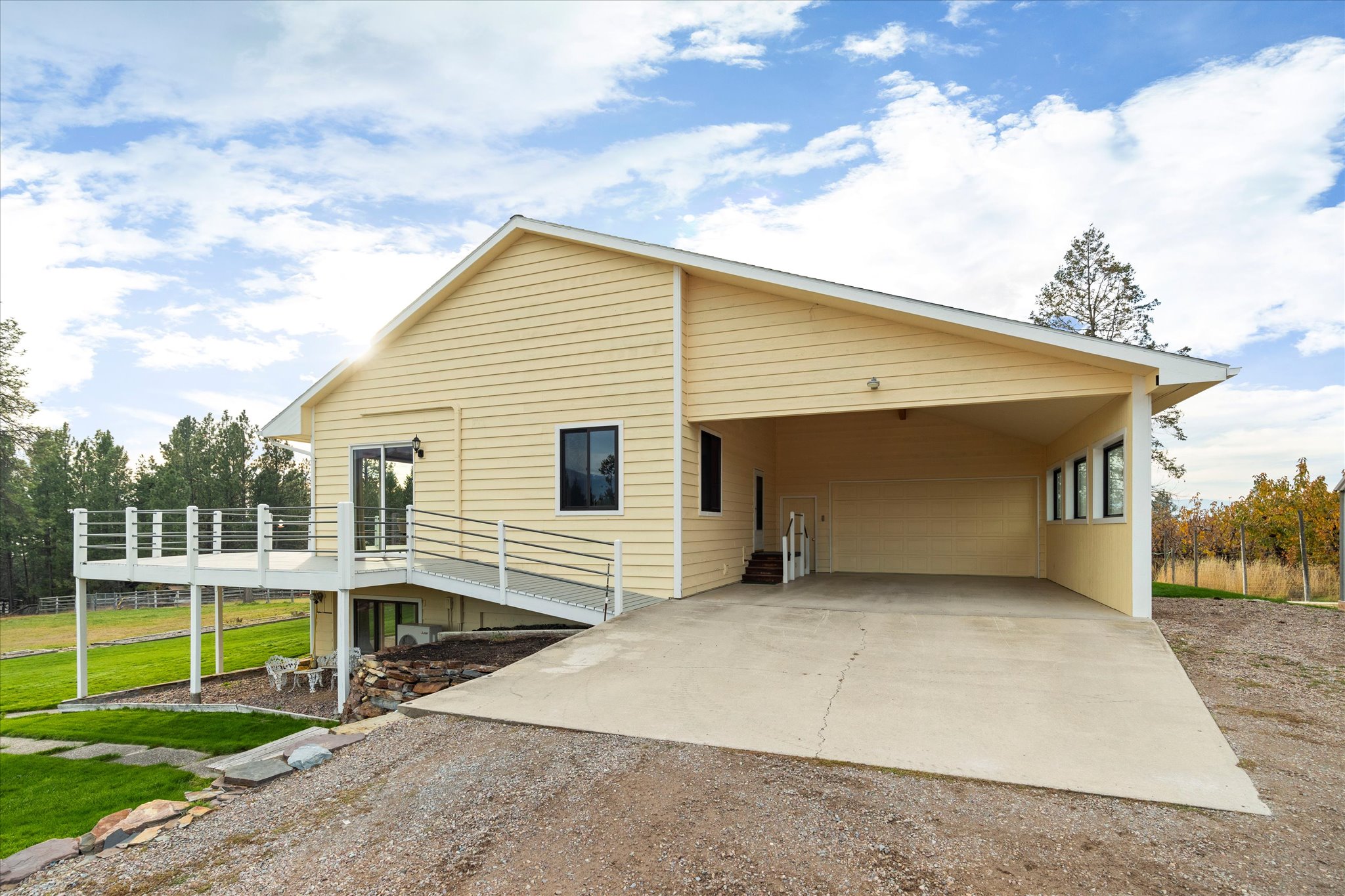 Bigfork, Montana 59911, United States, 3 Bedrooms Bedrooms, ,4 BathroomsBathrooms,Residential,Active,32295