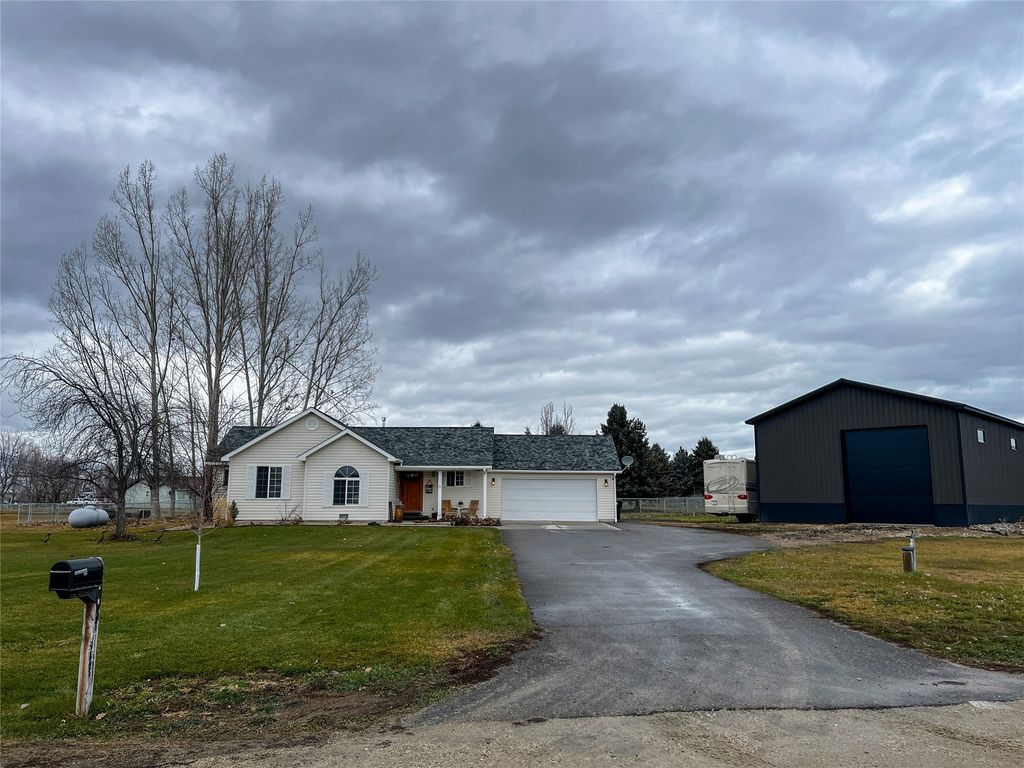 Photo of 4459 Sunburst Lane, Stevensville, MT 59870 (MLS # 30063571)