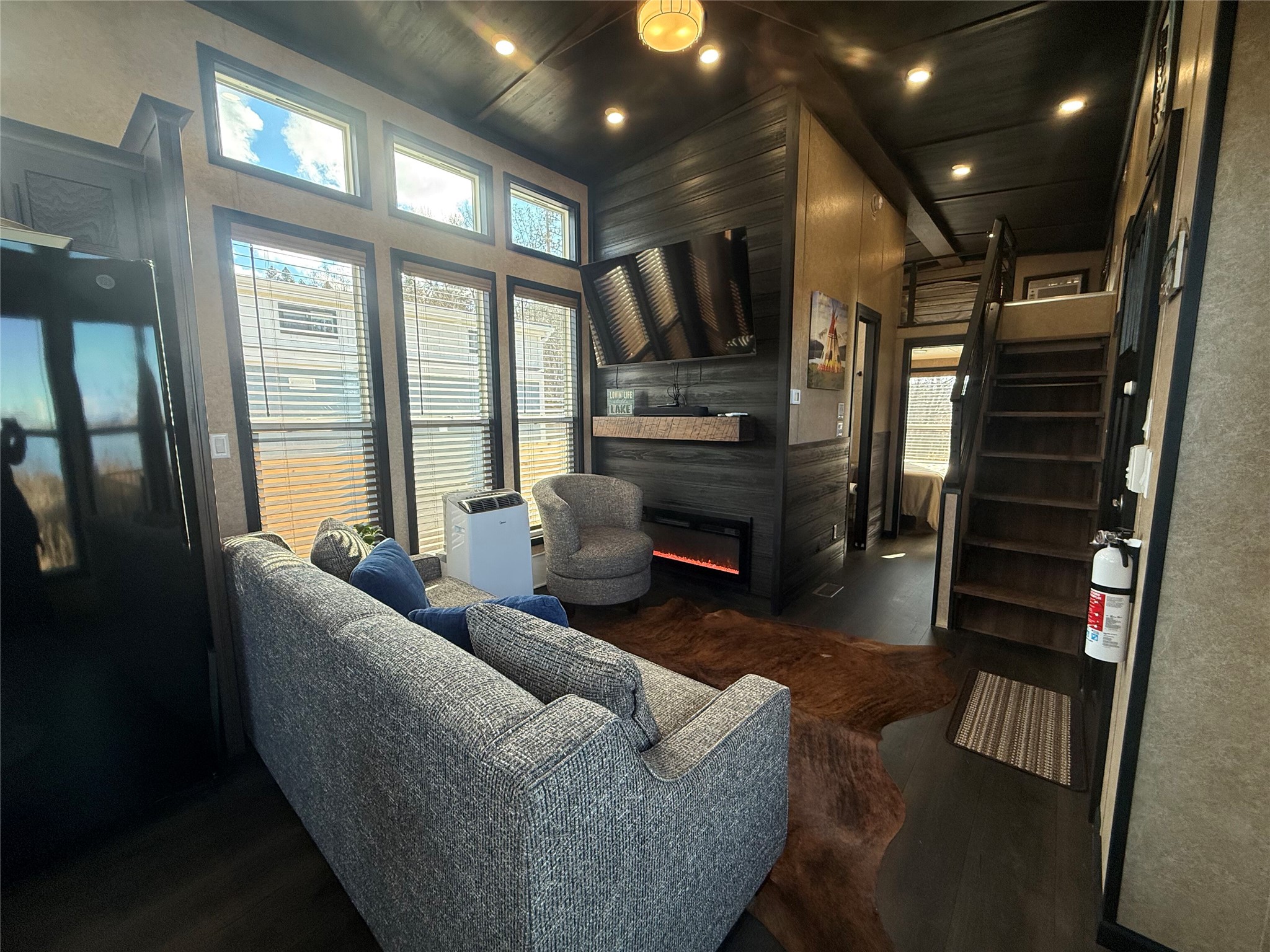 36953 MT Highway 35 43