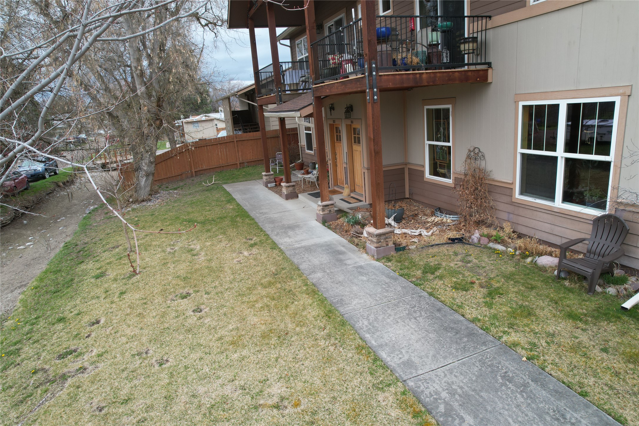 2002 S 6th Street W 102