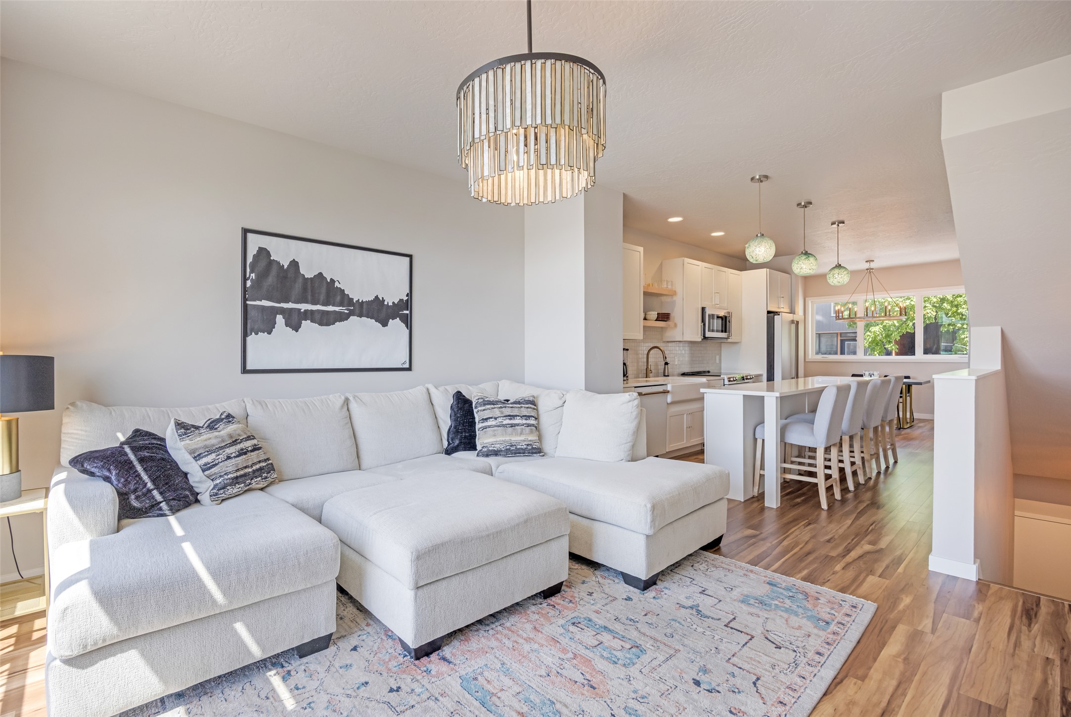 119 N 2nd Street W A