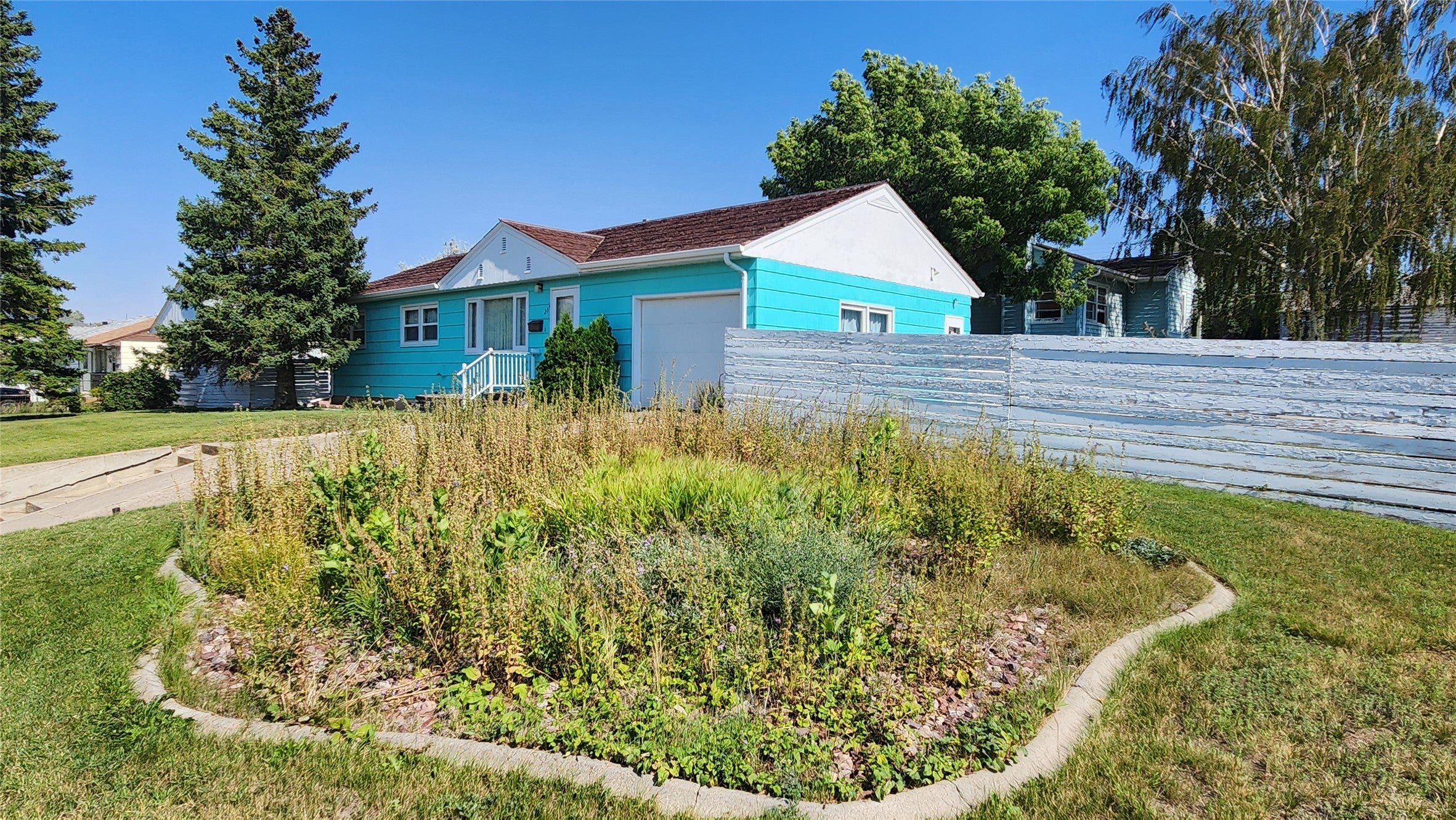 237 1st Avenue SW