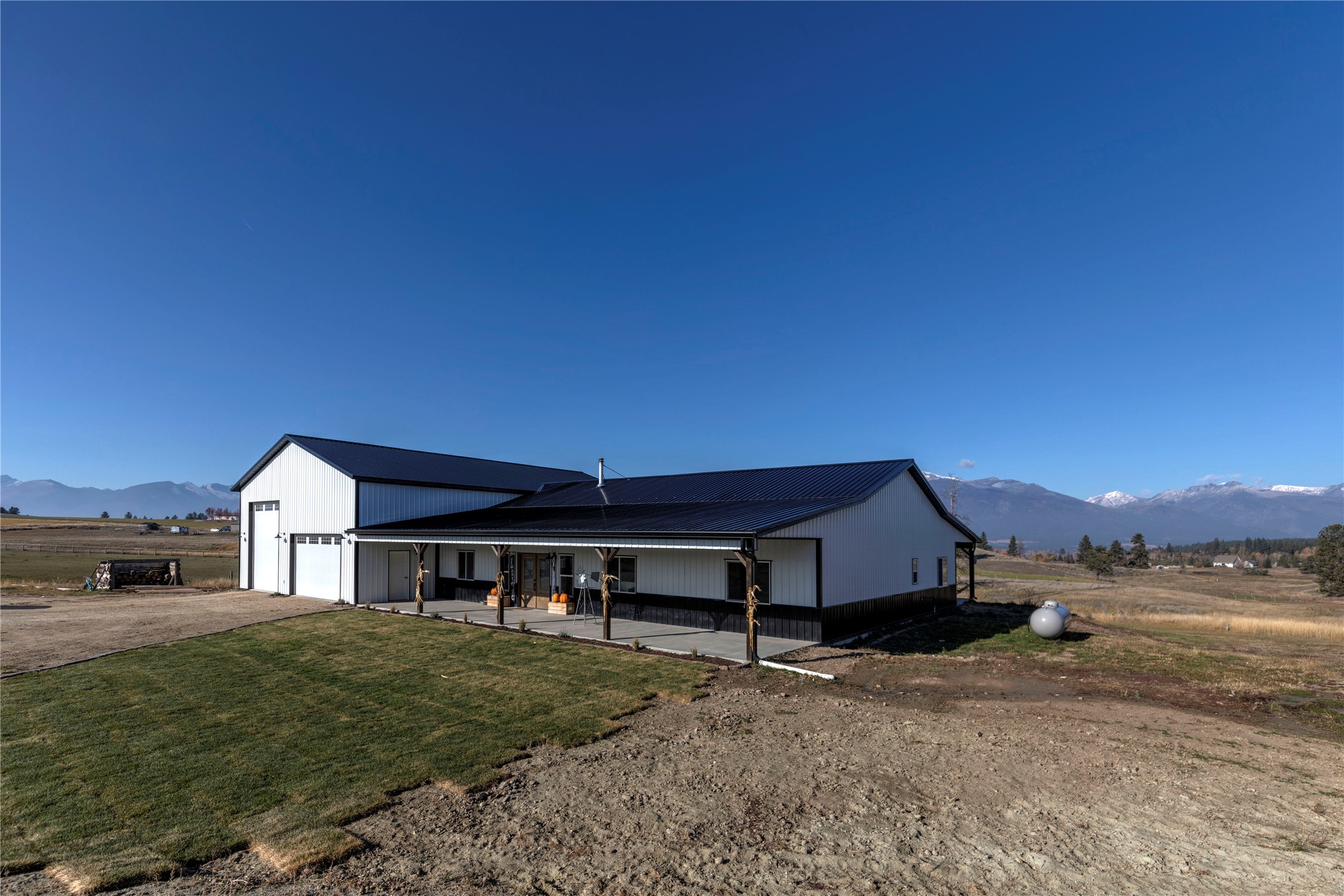 Photo 1 of 34 — 850 LeCoure Lane, Stevensville, MT 59870