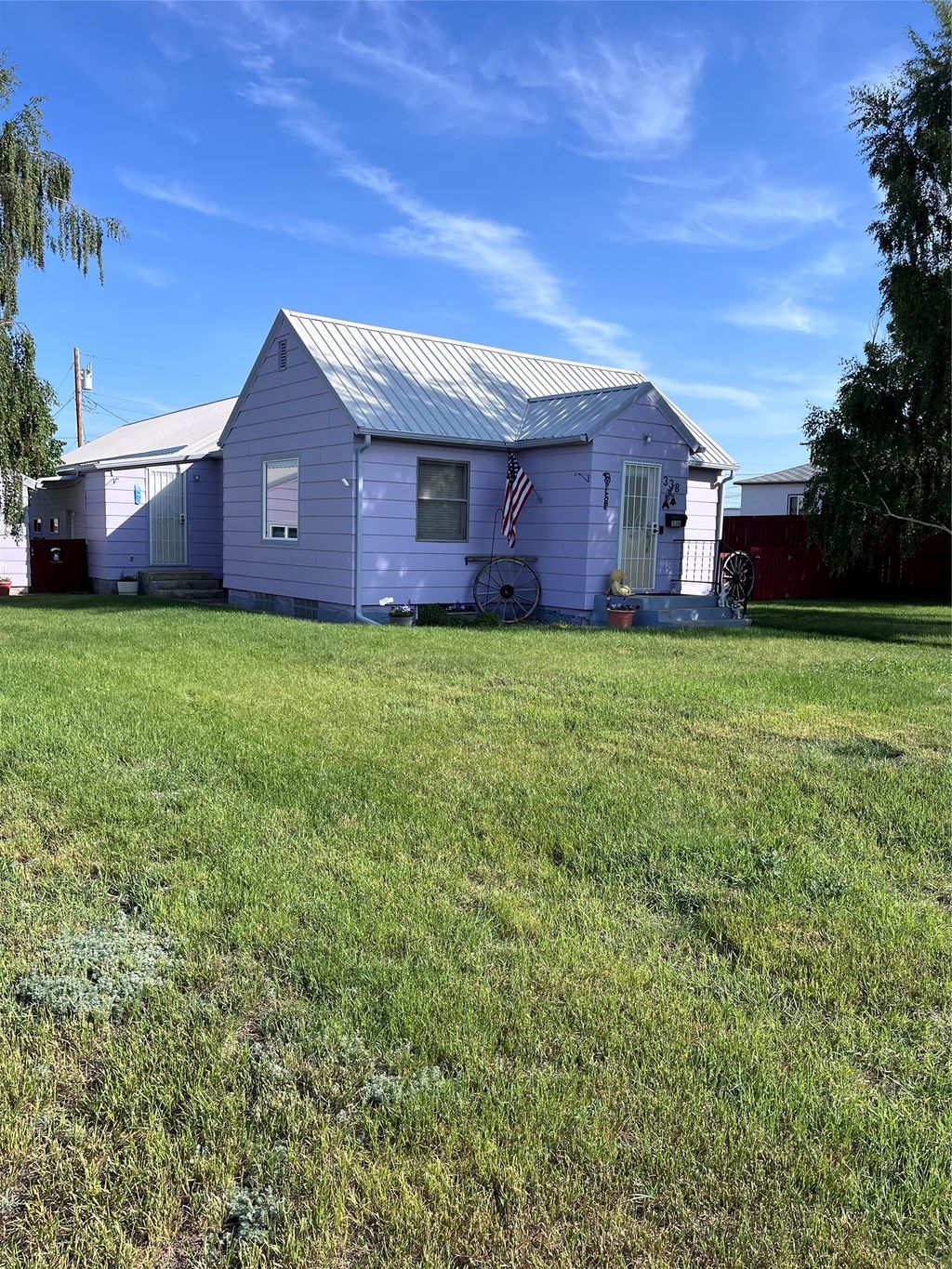 Photo of 338 5th Avenue SE, Cut Bank, MT 59427 (MLS # 30060775)