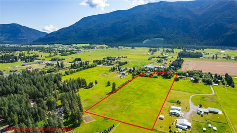 Photo of 3101 Mt Highway 206, Columbia Falls, MT 59912 (MLS # 30058203)