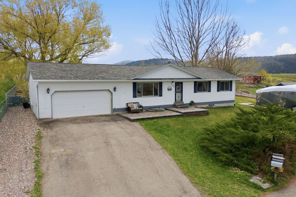 Photo of 9225 Grouse Drive, Missoula, MT 59808 (MLS # 30069593)