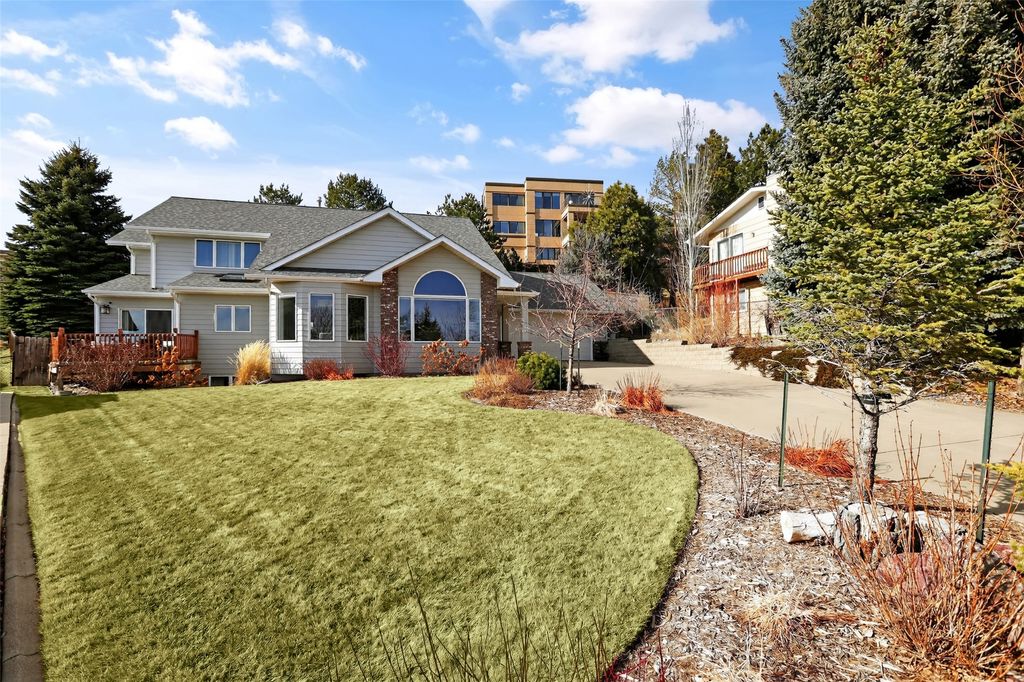 Photo of 2814 Huckleberry Drive, Great Falls, MT 59404 (MLS # 30065119)