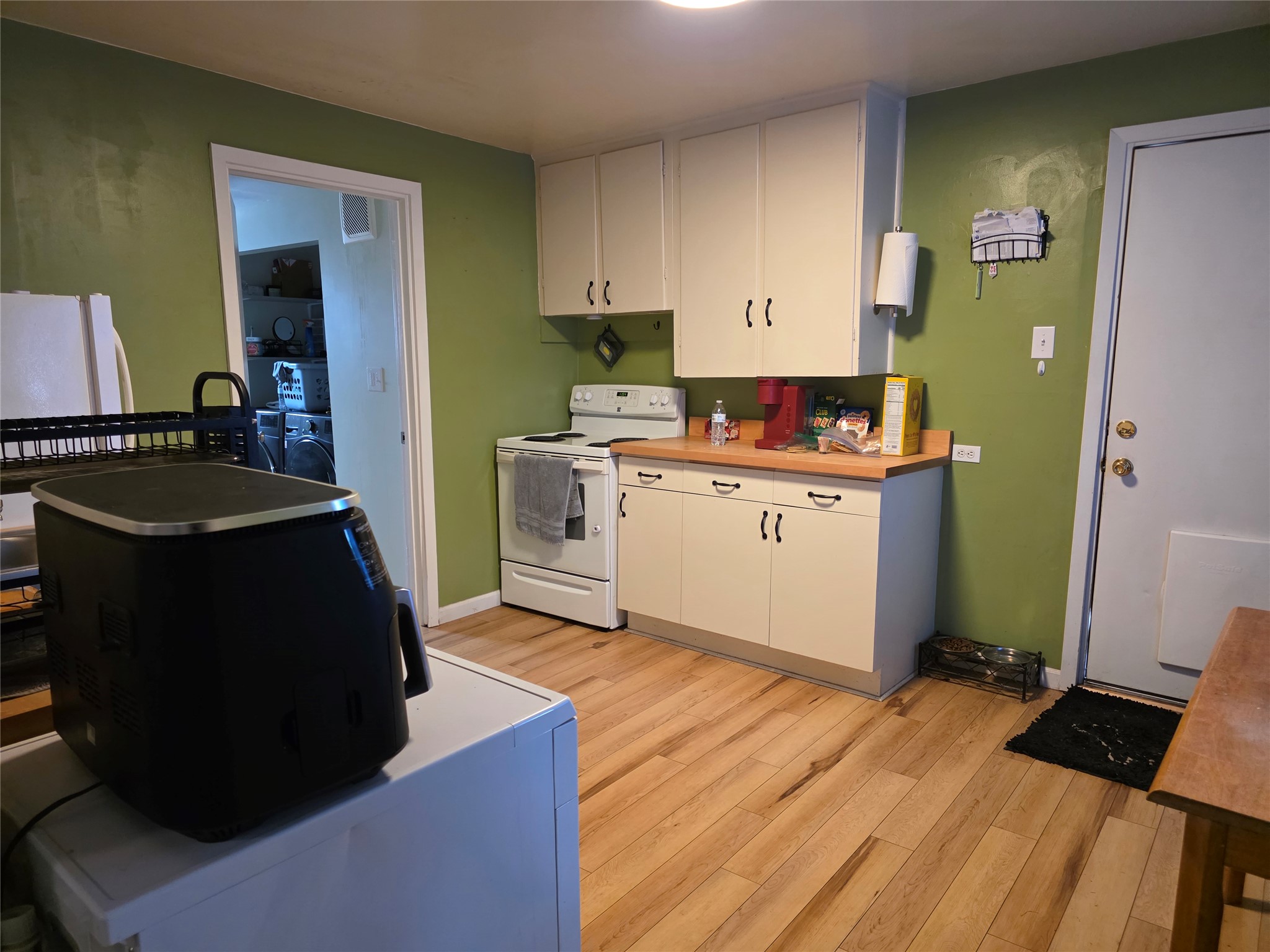 72396 Sanders Street