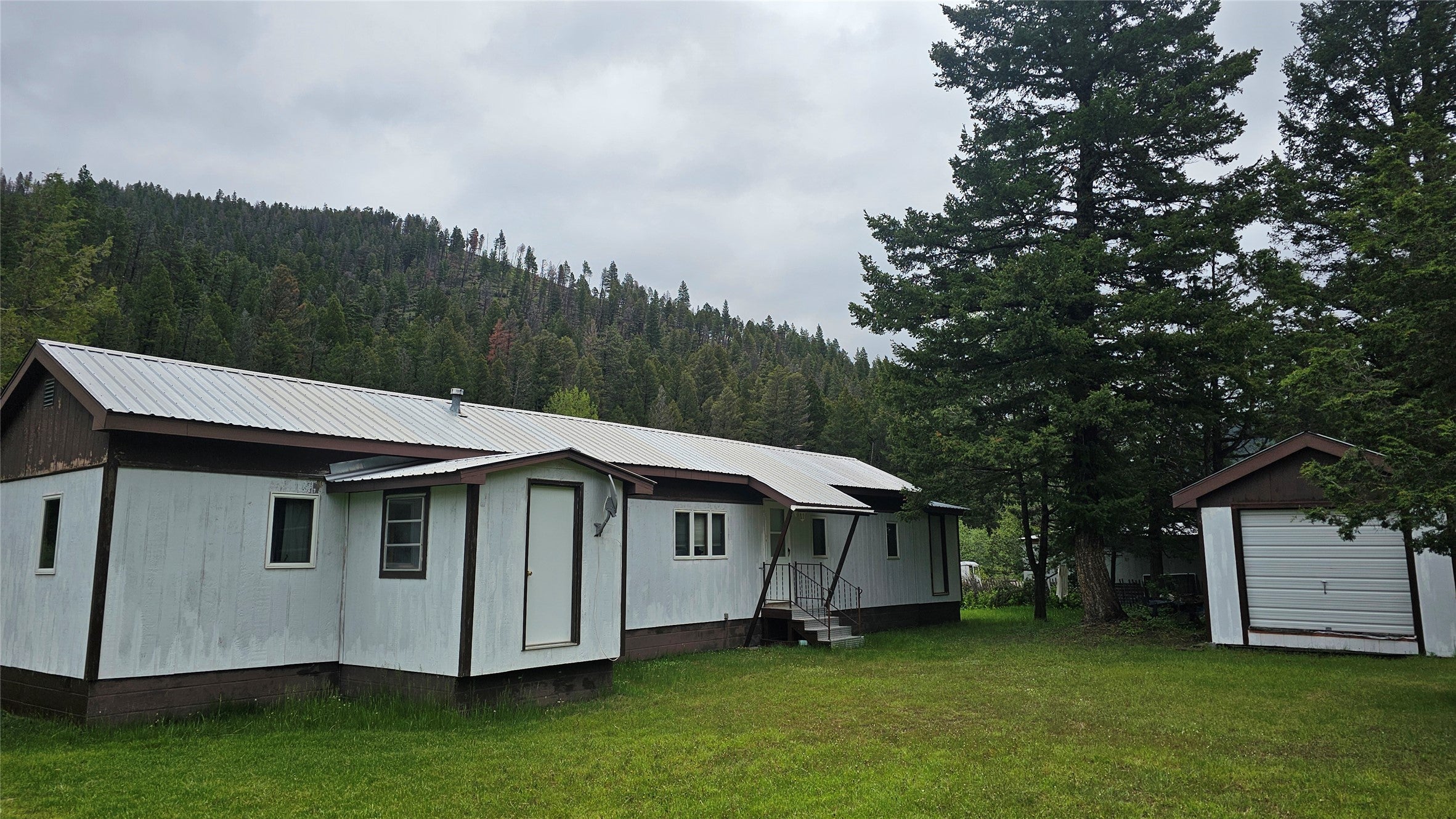 3040 Stemple Pass Road