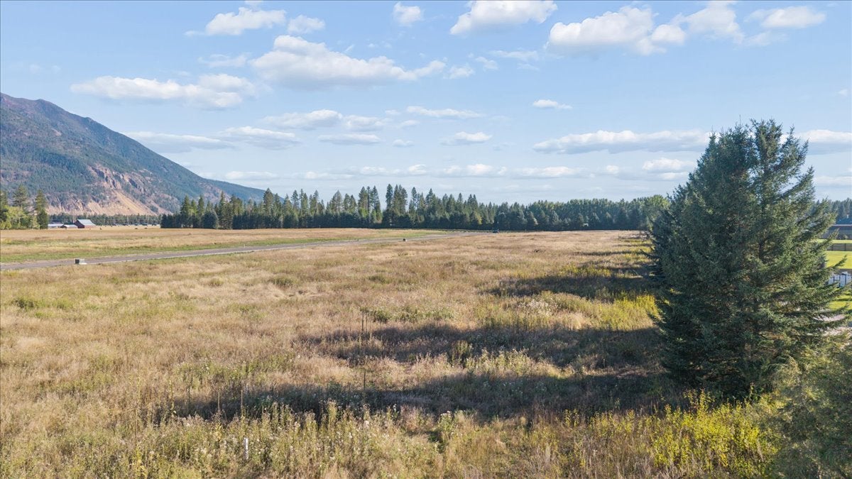 Lot 1 Inspiration Way