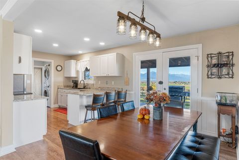 794 Mason Lane Corvallis MT 59828