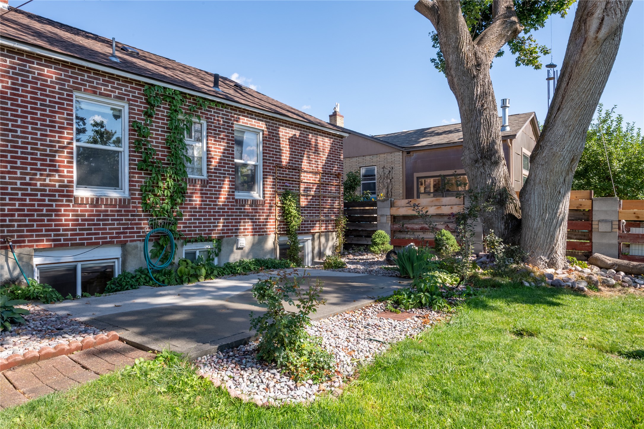 1733 S 11th Street W