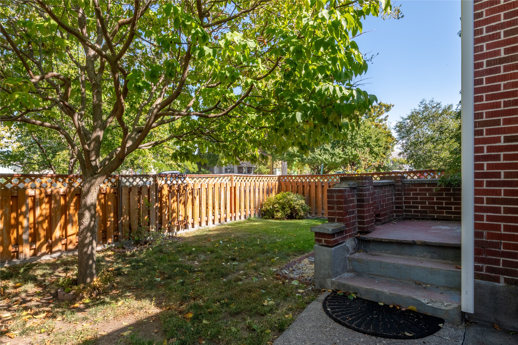 1733 S 11th Street W