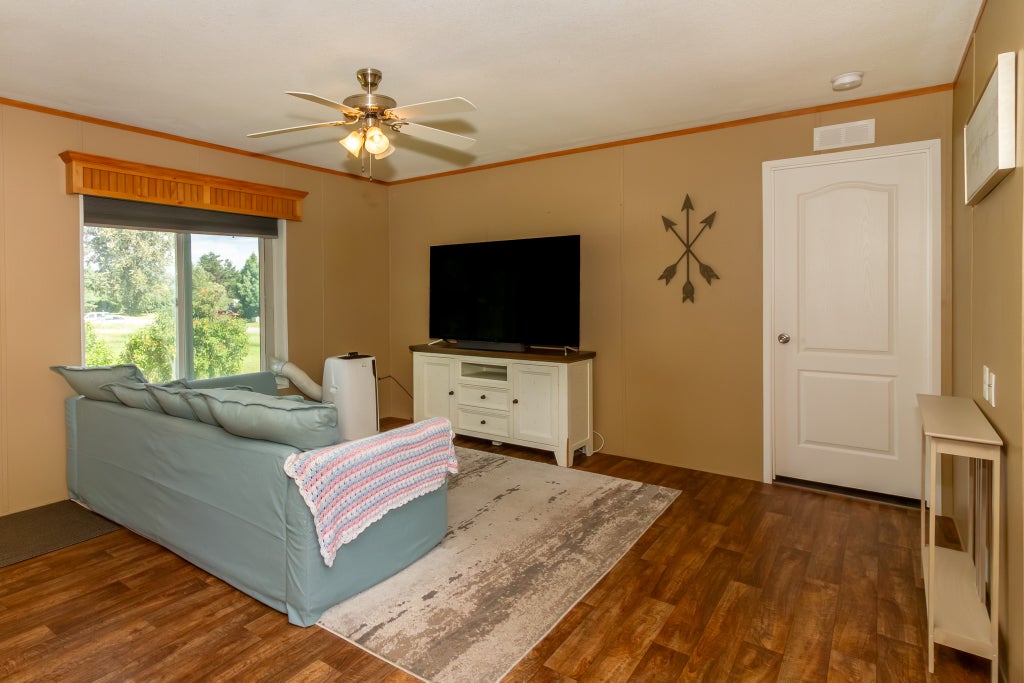 Photo of 220 Gunsite Loop, Kalispell, MT 59901 (MLS # 30075906)