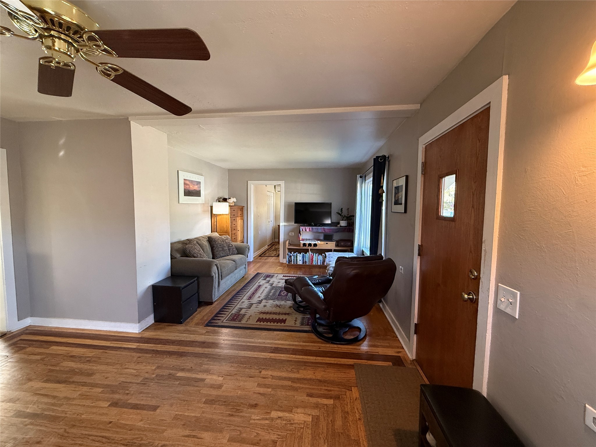 115 W Addison Street