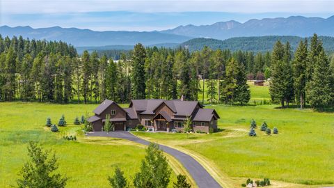 Photo of 125 Buckskin Run, Whitefish, MT 59937 (MLS # 30039307)