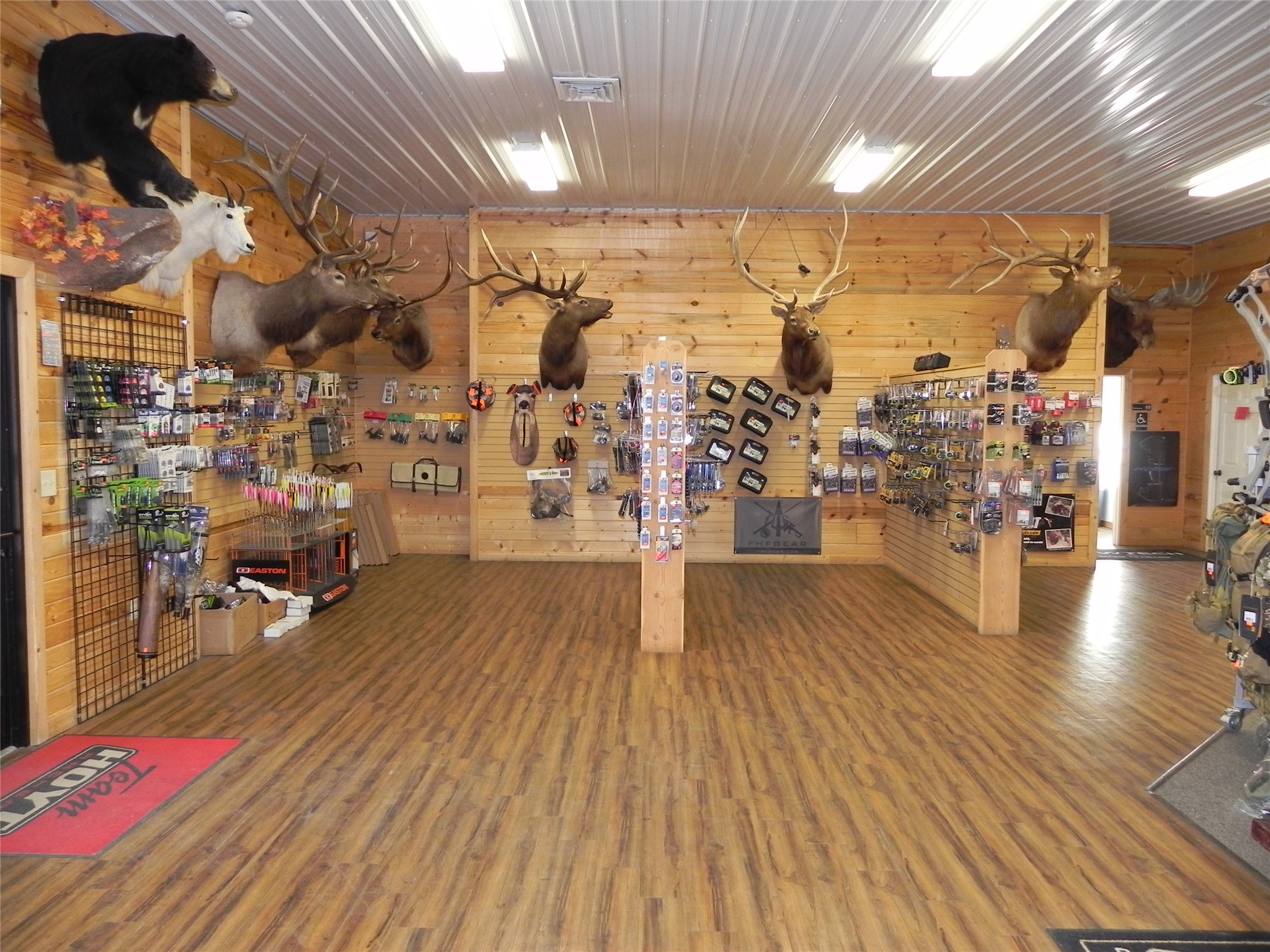 77 Laura Louise Lane