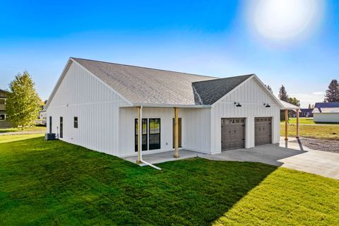 Photo of 217 7th Avenue NE, Choteau, MT 59422 (MLS # 30059932)